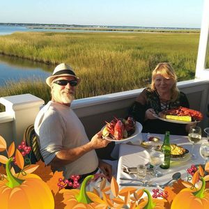 Meet your Posher, Debi